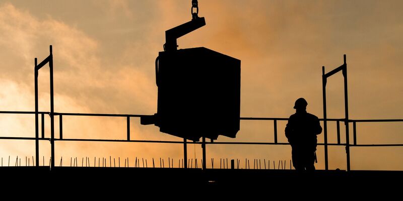 Bei einem Treffen von Bundesregierung und Wohnungswirtschaft geht es am Montag darum, wie schnell und preiswert mehr Wohnungen gebaut werden können. - Foto: Julian Stratenschulte/dpa