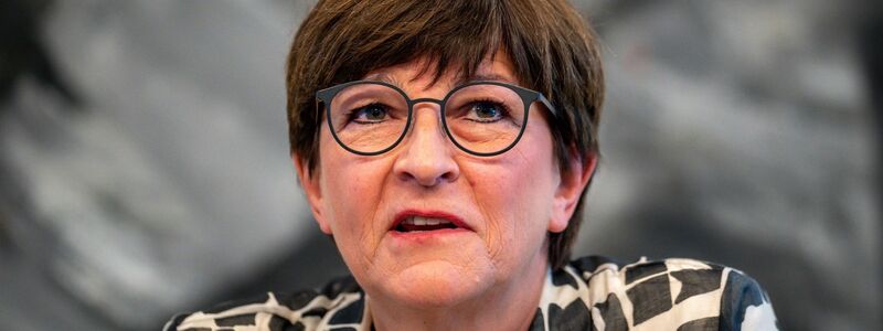Kandidiert nicht wieder für den SPD-Vorsitz: Saskia Esken - Foto: Michael Kappeler/dpa