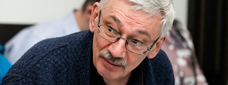Oleg Orlow ist Leiter des Rechtszentrums der russischen Menschenrechtsorganisation Memorial. - Foto: Alexander Zemlianichenko/AP/dpa