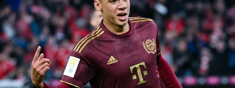 Es wird lange dauern, bis Jamal Musiala wieder den geliebten Ball am Fuß haben wird.  - Foto: Sven Hoppe/dpa