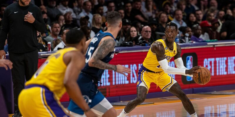 Plant mit der WM-Teilnahme: Dennis Schröder. - Foto: Maximilian Haupt/dpa