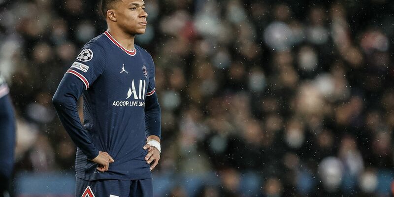 Kylian Mbappe soll seinem Club mitgeteilt haben, dass er die Option auf eine Vertragsverlängerung nicht zieht. - Foto: Bruno Fahy/BELGA/dpa