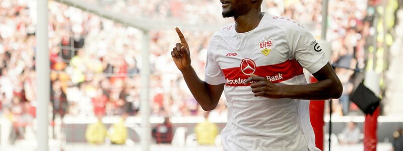 Serhou Guirassy vom VfB Stuttgart jubelt über das Tor zum 1:1 gegen den FC Augsburg - Foto: Hasan Bratic/dpa