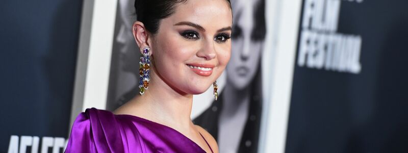 US-Sängerin Selena Gomez (33) erzählt vom Beginn ihrer Freundschaft mit Popstar-Kollegin Taylor Swift (35) nach ihren jeweiligen Trennungen von einem der Jonas Brothers. (Archivbild) - Foto: Jordan Strauss/Invision/dpa
