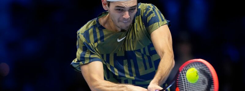 Taylor Fritz setzte sich in zwei Sätzen gegen Rafael Nadal durch. - Foto: Antonio Calanni/AP/dpa