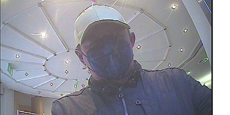 POL-HB: Nr.: 0383--Nach Überfall auf Hundertjährigen: Öffentlichkeitsfahndung mit Bildern-- - Foto: presseportal.de