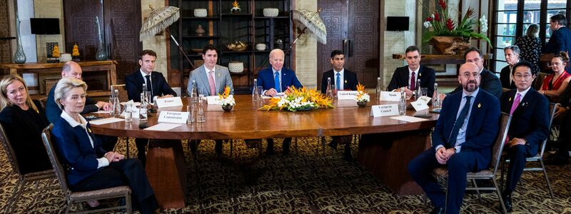 US-Präsident Joe Biden spricht während eines Treffens der Staats- und Regierungschefs der G7 und der NATO. - Foto: Doug Mills/The New York Times/AP/dpa