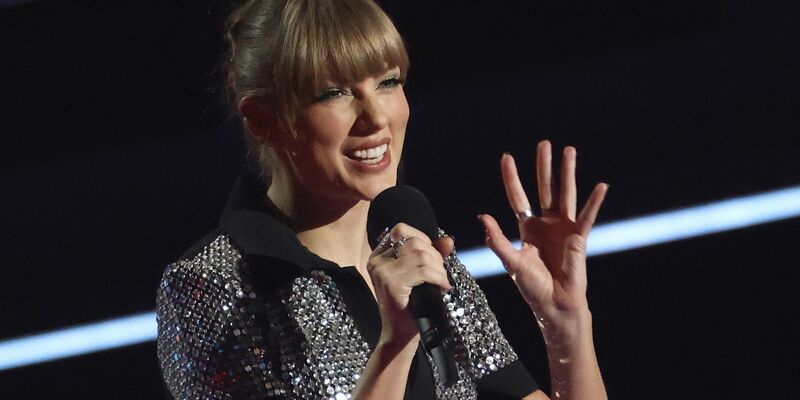 Taylor Swift auf dem Roten Teppich der MTV Europe Music Awards vergangenes Jahr in Düsseldorf. - Foto: Rolf Vennenbernd/dpa