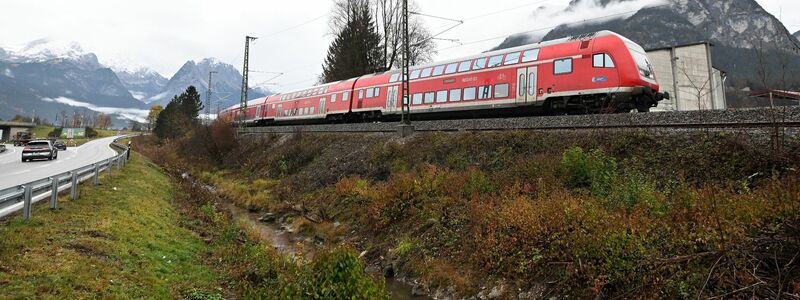 Die Deutsche Bahn bereitet sich auf den Weihnachts-Ansturm vor. - Foto: Angelika Warmuth/dpa