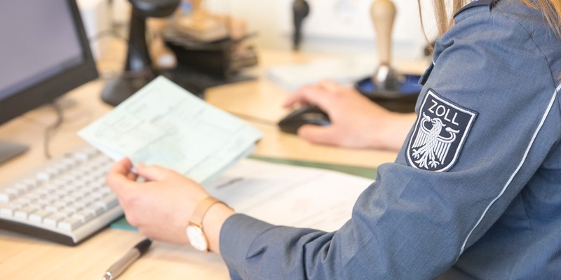 HZA-LÖ: Hauptzollamt Lörrach stellt Jahresergebnis 2023 vor - Foto: presseportal.de