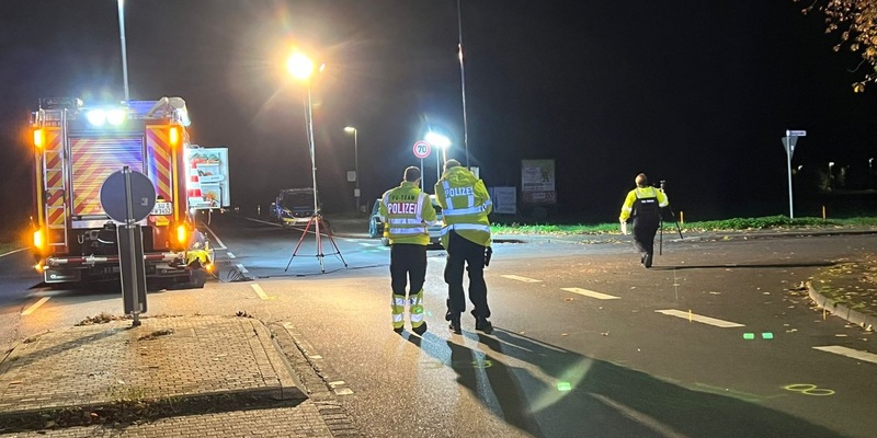 FW Bad Segeberg: Verkehrsunfall in den Morgenstunden - 3 leicht verletzte Personen - Foto: presseportal.de