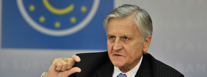 Jean-Claude Trichet, damaliger Präsident der Europäischen Zentralbank (EZB), 2011 in Frankfurt am Main. - Foto: picture alliance / Boris Roessler/dpa