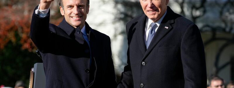 Joe Biden empfängt Emmanuel Macron auf dem South Lawn des Weißen Hauses. - Foto: Alex Brandon/AP/dpa
