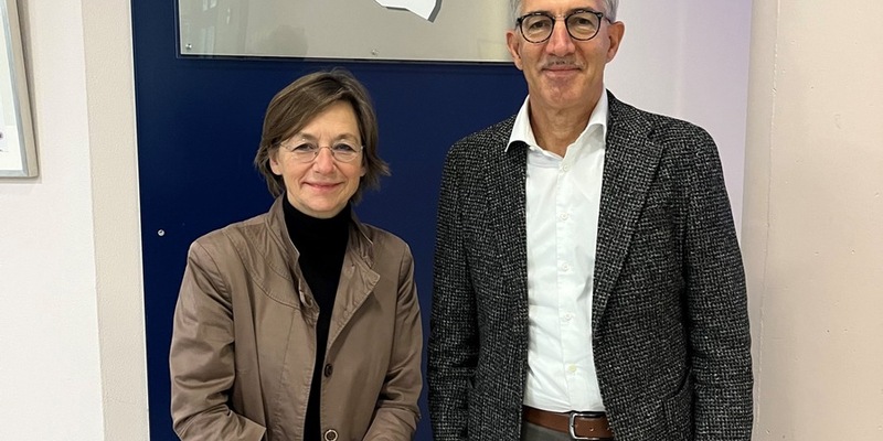 Kevin Griesbeck und Lisa Guggemos: Abnehmen ohne Verzicht - warum das besser funktioniert als jede Diät - Foto: presseportal.de