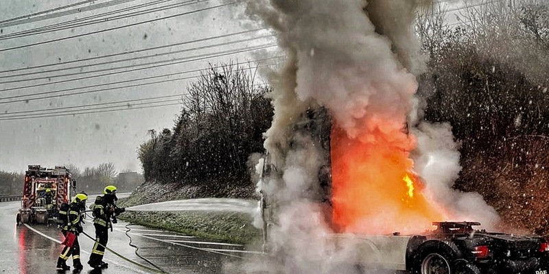FW-DO: Zimmerbrand in einem Mehrfamilienhaus // Keine Verletzten - Foto: presseportal.de