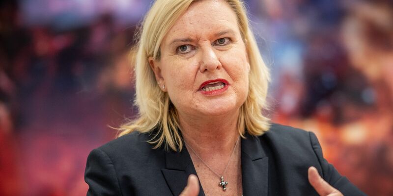 Die Wehrpflicht könne in ein Gesellschaftsjahr nach schwedischem Vorbild eingebettet werden, so die Wehrbeauftragte Eva Högl (SPD). - Foto: Michael Kappeler/dpa