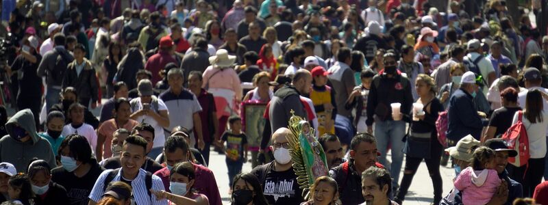 Ankunft der Pilger an der Basilika von Guadalupe in Mexiko-Stadt an. - Foto: Aurea Del Rosario/AP/dpa