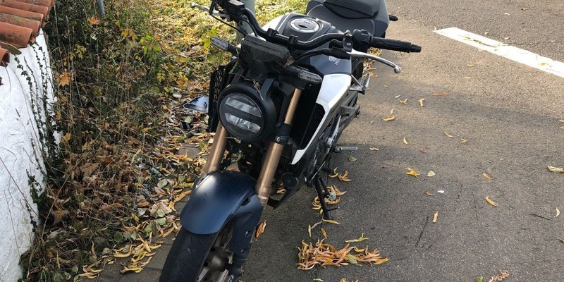 POL-RBK: Wermelskirchen - Motorradfahrer verliert im Kurvenbereich die Kontrolle und verletzt sich schwer - Foto: presseportal.de