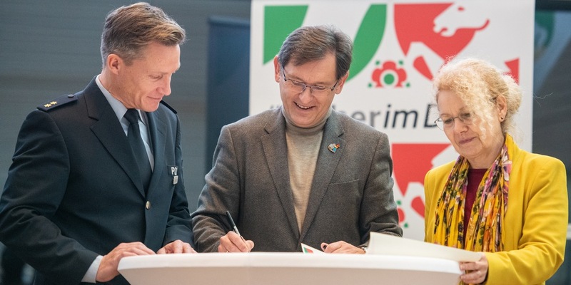 FW Alpen: Jahreshauptversammlung 2025 der Einheit Menzelen - Foto: presseportal.de