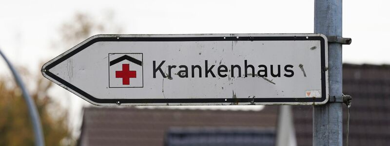 Neuordnung der Krankenhauslandschaft: Die vom Bundestag beschlossene Klinikreform der Ampel soll zu mehr Spezialisierung führen und dürfte auch die Zahl der Krankenhäuser im Land schrumpfen lassen. (Symbolbild) - Foto: Marcus Brandt/dpa