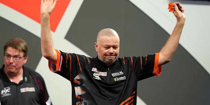 Routinier bei der Darts-WM: Raymond van Barneveld. - Foto: Zac Goodwin/PA Wire/dpa
