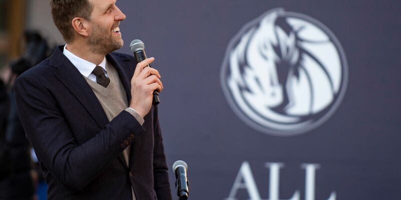 Dirk Nowitzki wird nächste Woche in die Hall of Fame aufgenommen. - Foto: Emil T. Lippe/AP/dpa
