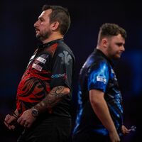 Van Gerwen betritt den Ally Pally. - Foto: Steven Paston/PA Wire/dpa