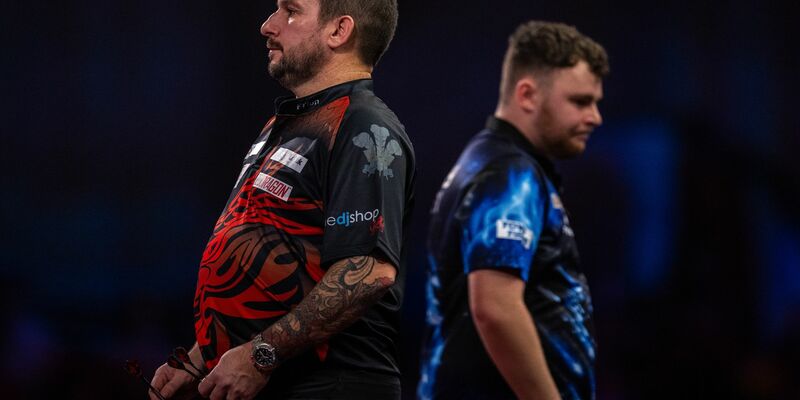 Van Gerwen betritt den Ally Pally. - Foto: Steven Paston/PA Wire/dpa