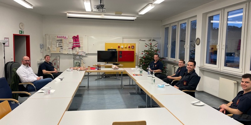 POL-PDTR: Betrunkener Paketzusteller verursacht Unfall - Foto: presseportal.de