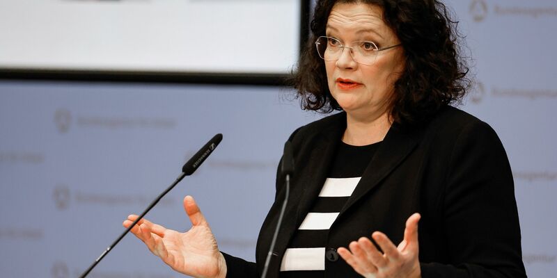 Die Arbeitslosigkeit in Deutschland ist im November saisonbedingt leicht gesunken (Archivbild).  - Foto: Daniel Löb/dpa