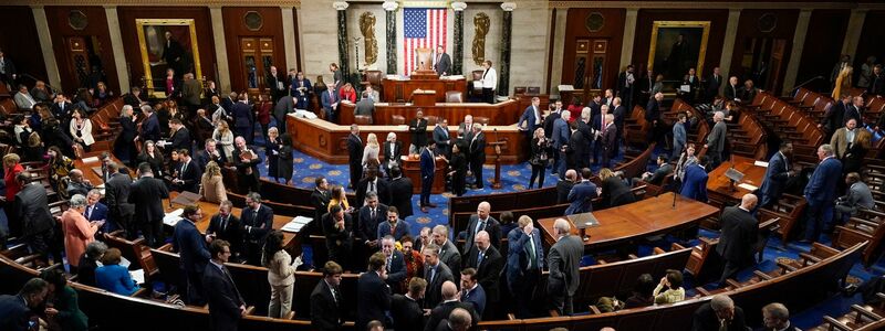 Im Zentrum des Debakels: Das US-Repräsentantenhaus will Kevin McCarthy nicht zum Chef wählen. - Foto: Andrew Harnik/AP/dpa