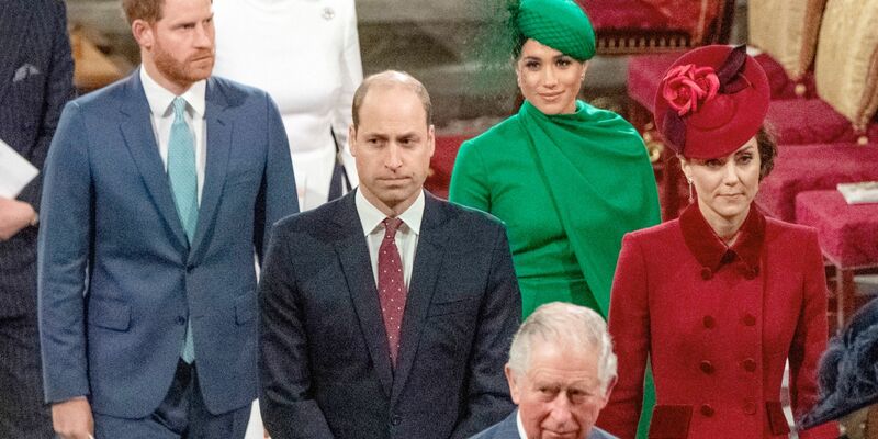 Das neue Buch über die britischen Royals könnte für Aufruhr in der Königsfamilie sorgen. - Foto: Phil Harris/POOL Mirror/AP/dpa/Archiv