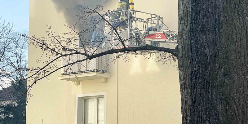 POL-ROW: ++ Unfallflucht auf dem Rossmann-Parkplatz - Polizei sucht Zeugen ++ - Foto: presseportal.de