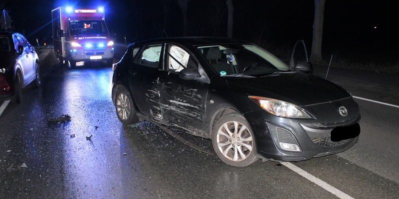 POL-DN: Vier verletzte Personen nach Verkehrsunfall - Foto: presseportal.de