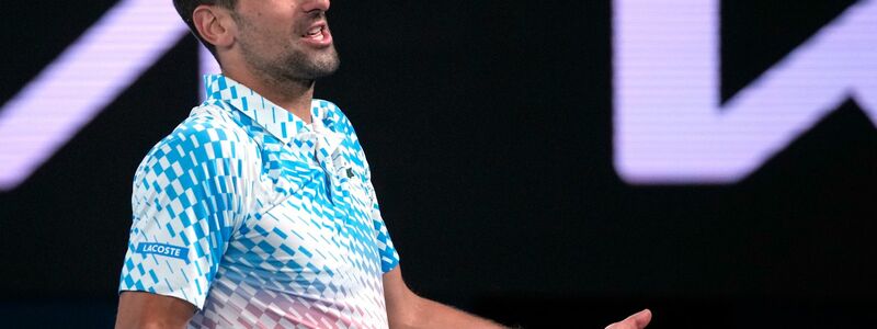 Novak Djokovic gewann die Australian Open und stellte einen Rekord ein. - Foto: Dita Alangkara/AP/dpa