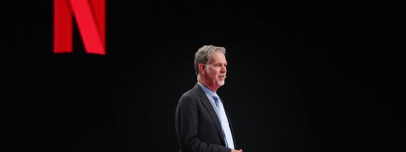 Netflix-Gründer Reed Hastings zieht sich aus dem Tagesgeschäft zurück. - Foto: -/YNA/dpa