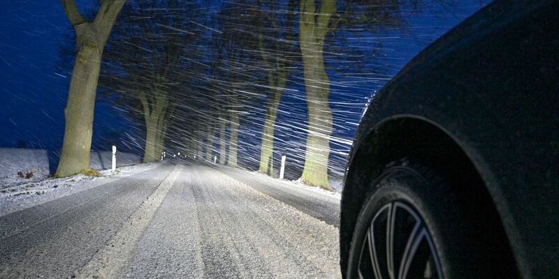 Auch im Osten könnte der Schnee bei den tiefen Temperaturen länger liegen bleiben.  - Foto: Patrick Pleul/dpa