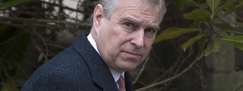 Muss der in Verruf geratene Andrew bald aus seinem Luxusanwesen ausziehen? (Archivbild) - Foto: Neil Hall/PA Wire/dpa