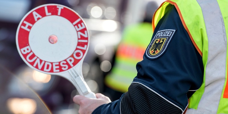 Bundespolizeidirektion München: Unerlaubte Einreisen in Bayern Januar - März 2024 / Bundespolizeidirektion München zeigt über 5.000 illegale Grenzübertritte an - Foto: presseportal.de
