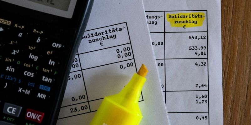 Ein Wegfall des Solis könnte ein zusätzliches Loch in den Bundeshaushalt reißen. - Foto: Sven Hoppe/dpa