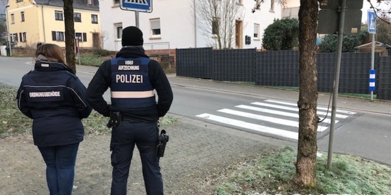 POL-KI: 250905.1 Kiel / Kreis Plön: Schulstart 2025 / 2026 - Die Kleinen sind los! - Foto: presseportal.de