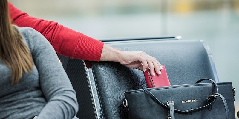 POL-OB: Landesweite Aktionswoche gegen Taschendiebstahl: Polizei und Seniorensicherheitsberater informieren in Oberhausen - Foto: presseportal.de