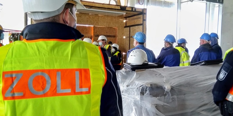 HZA-UL: Arbeiter aus Moldau und Usbekistan illegal auf Baustelle - Foto: presseportal.de