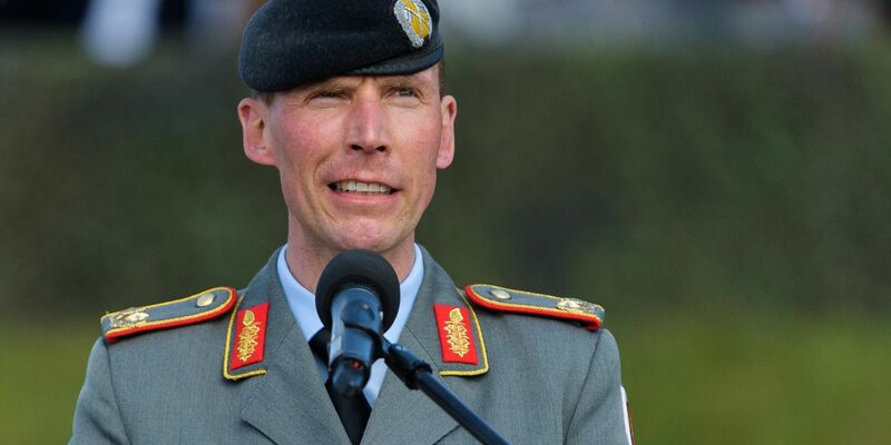 «Das Schwierigste, das Blutigste, das Dramatischste, was man sich überhaupt vorstellen kann»: Brigadegeneral Christian Freuding. - Foto: Philipp Schulze/dpa