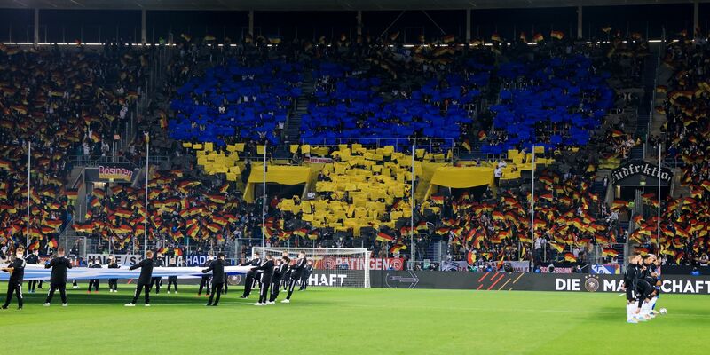 Die Ukraine ist der Gegner der DFB-Elf in deren 1000. Länderspiel. - Foto: Christian Charisius/dpa