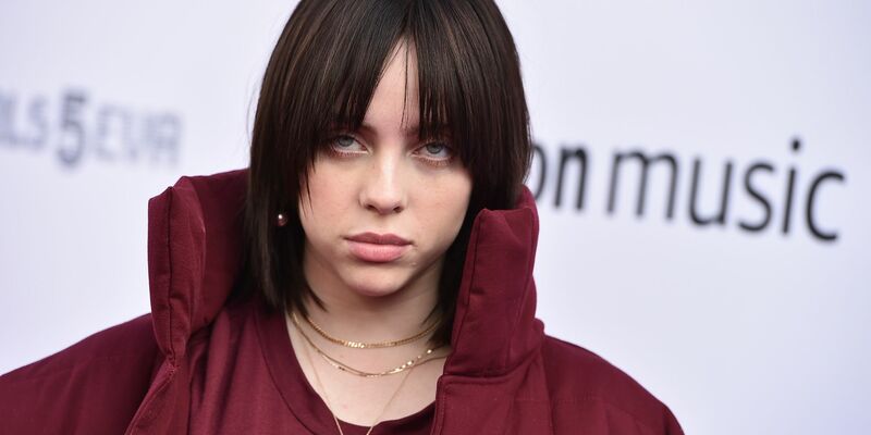 Billie Eilish taruert um ihre «lebenslange beste Freundin». - Foto: Jordan Strauss/Invision/AP/dpa