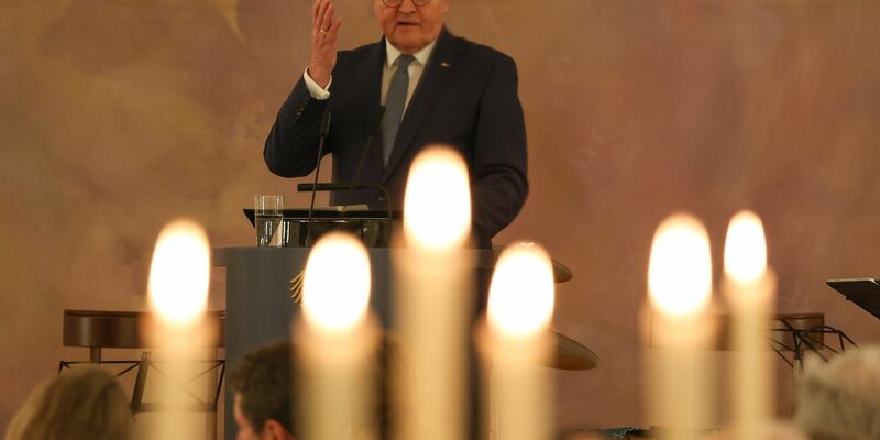 Bundespräsident Frank-Walter Steinmeier spricht zum Auftakt des Jüdischen Gemeindetags in Berlin. - Foto: Joerg Carstensen/dpa