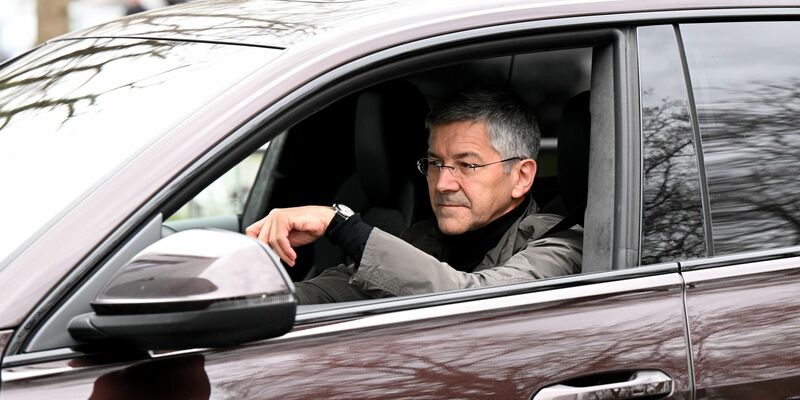 Der Präsident des Fußball-Bundesligisten FC Bayern München: Herbert Hainer. - Foto: Sven Hoppe/dpa