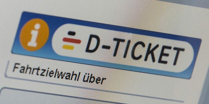Soll auch weiterhin bundesweit gültig bleiben: das Deutschlandticket. - Foto: Boris Roessler/dpa