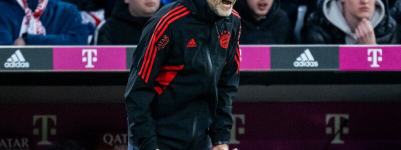 Bayern-Trainer Thomas Tuchel musste das Spiel wegen seiner Sperre von der Tribüne aus verfolgen. - Foto: Tom Weller/dpa